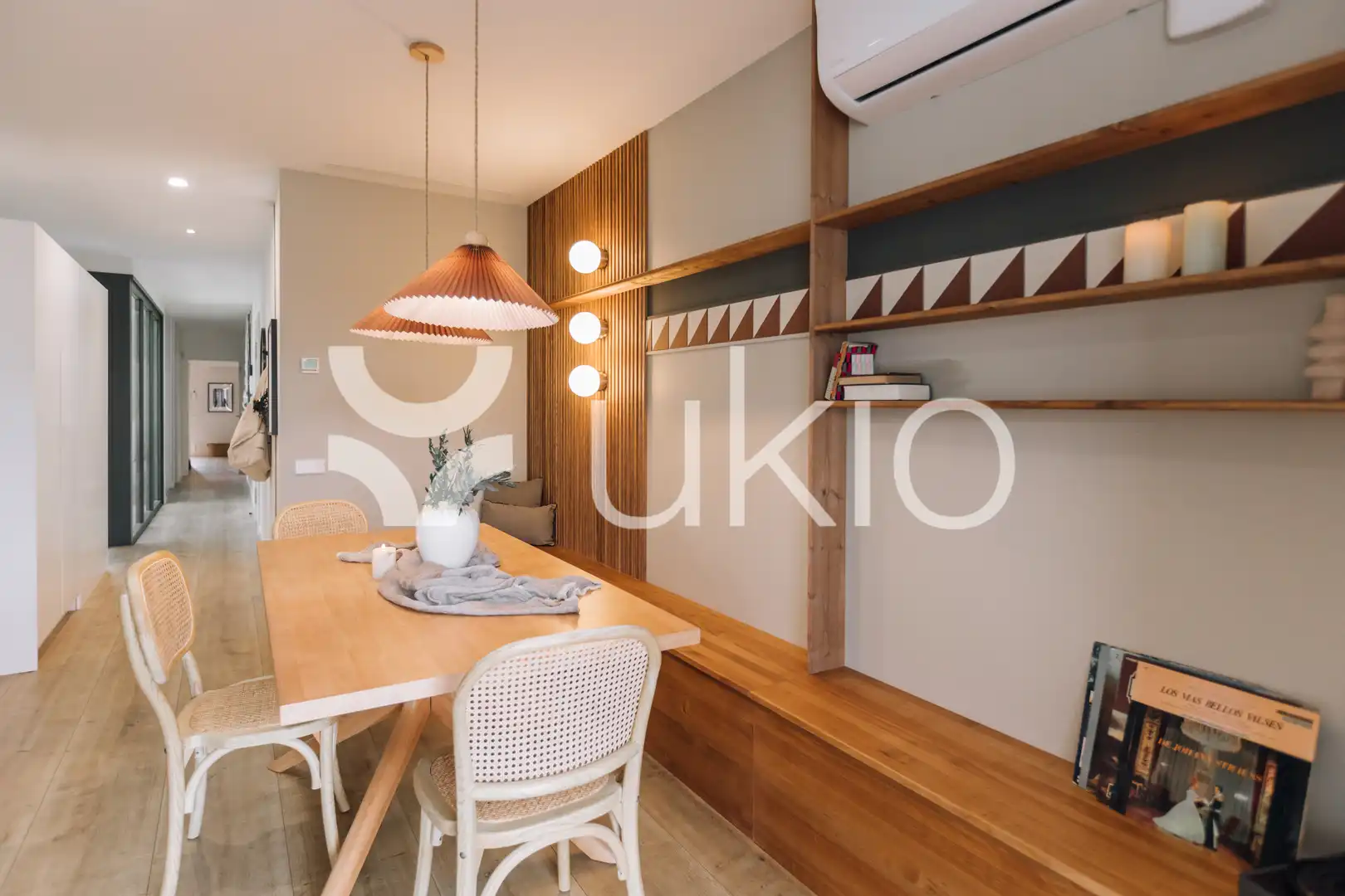 Dining room of Apartments for rent in Barcelona  with Air Conditioner, Heating and Terrace