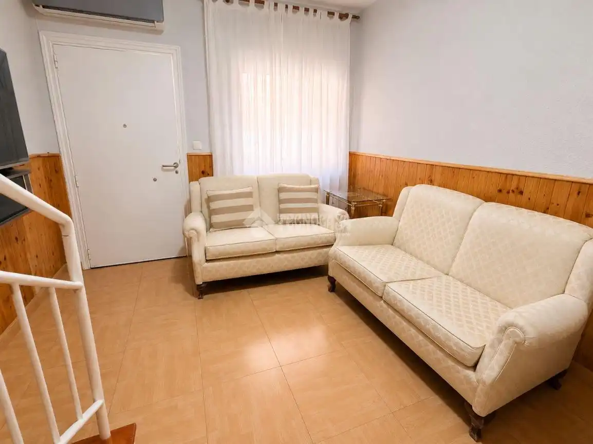 Sala de estar de Piso en venta en Madrid con Aire acondicionado, Terraza y Amueblado