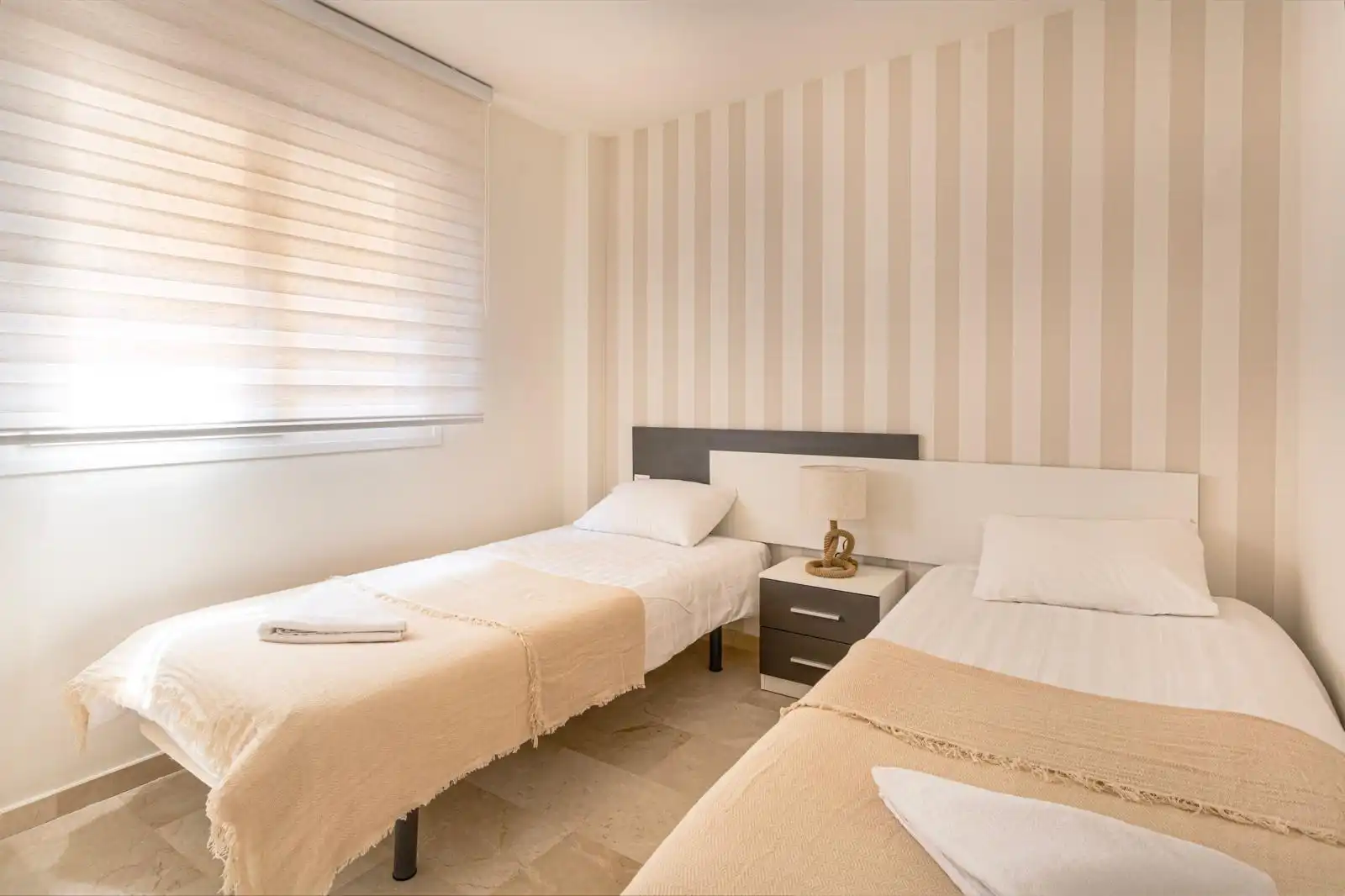Apartament amb terrassa en venda a Playa del Acequión, Náufragos y Rocío del Mar, imagen 10