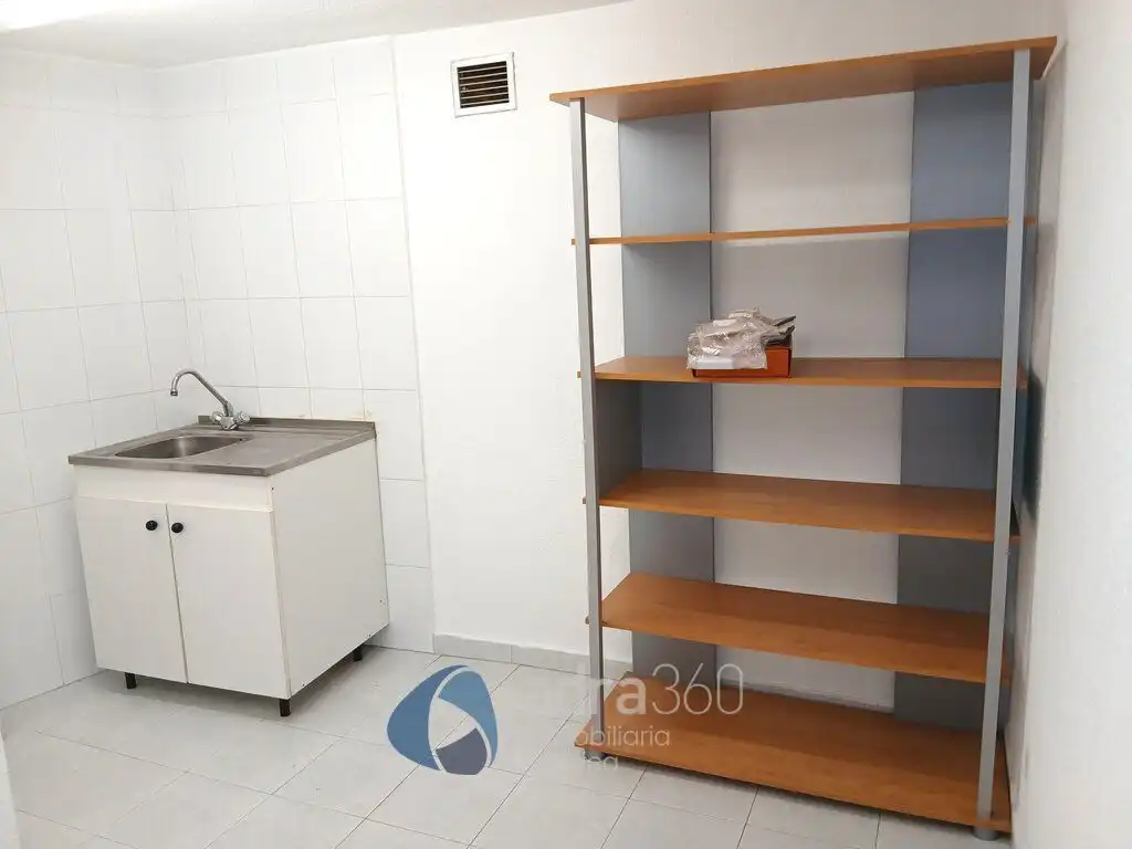 Cocina de Local de alquiler en Ribafrecha