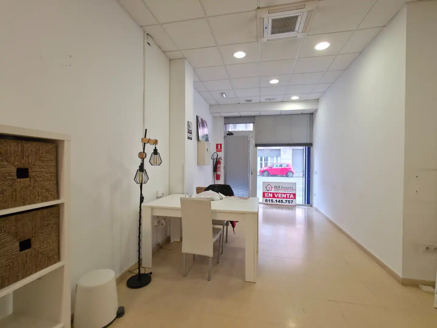 Local en venda en Pallejà amb Aire condicionat, Calefacció i Internet