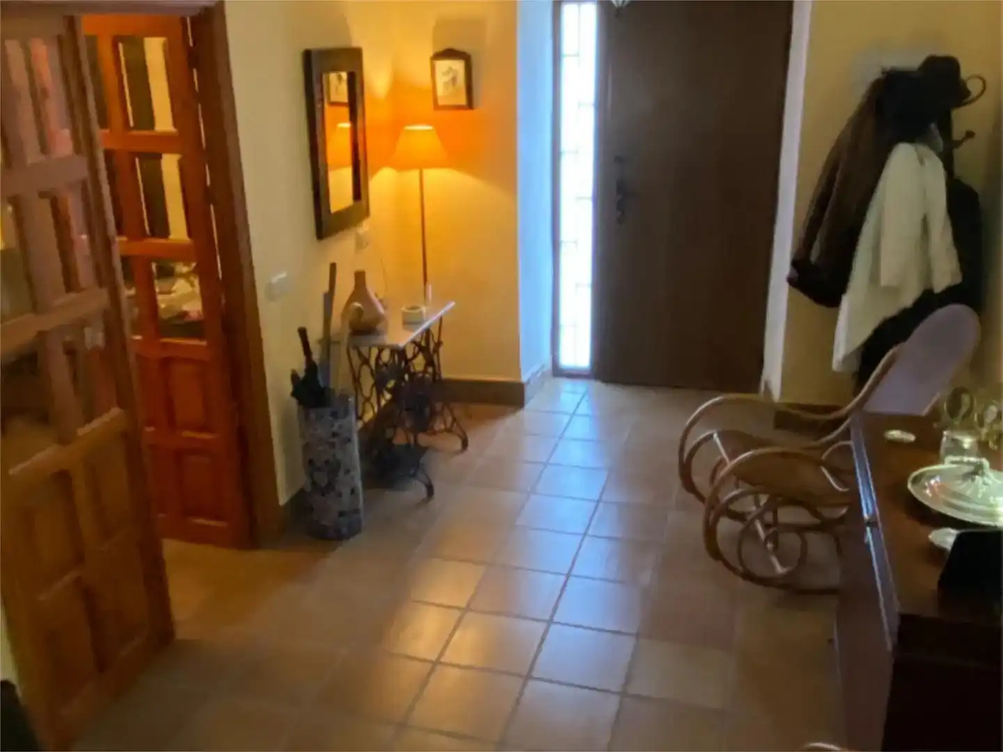 Maisonette zum Verkauf in Abrucena mit Klimaanlage, Abstellraum und Möbliert