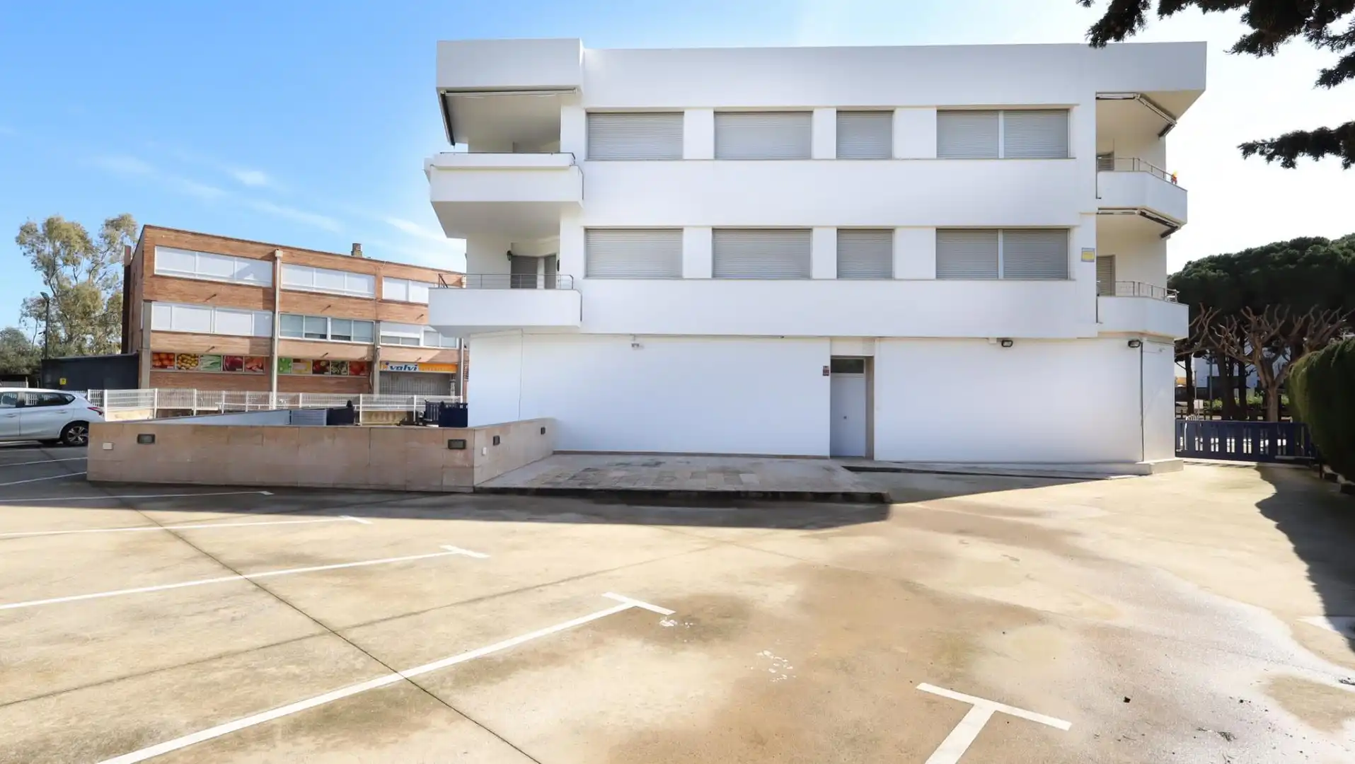 Exterior view of Flat for sale in Llançà  with Heating, Terrace and Furnished