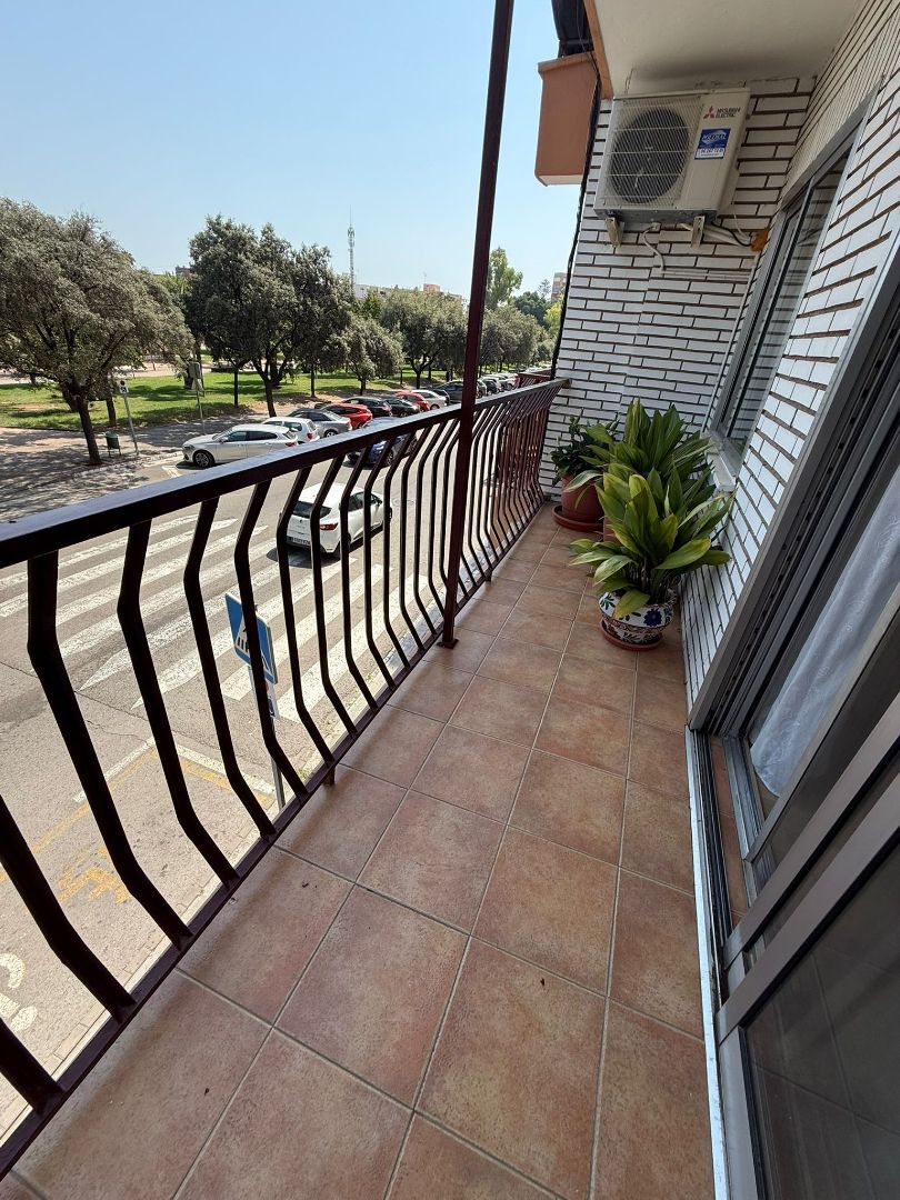 Terrassa de Pis en venda en Sagunto / Sagunt amb Aire condicionat, Calefacció i Parquet