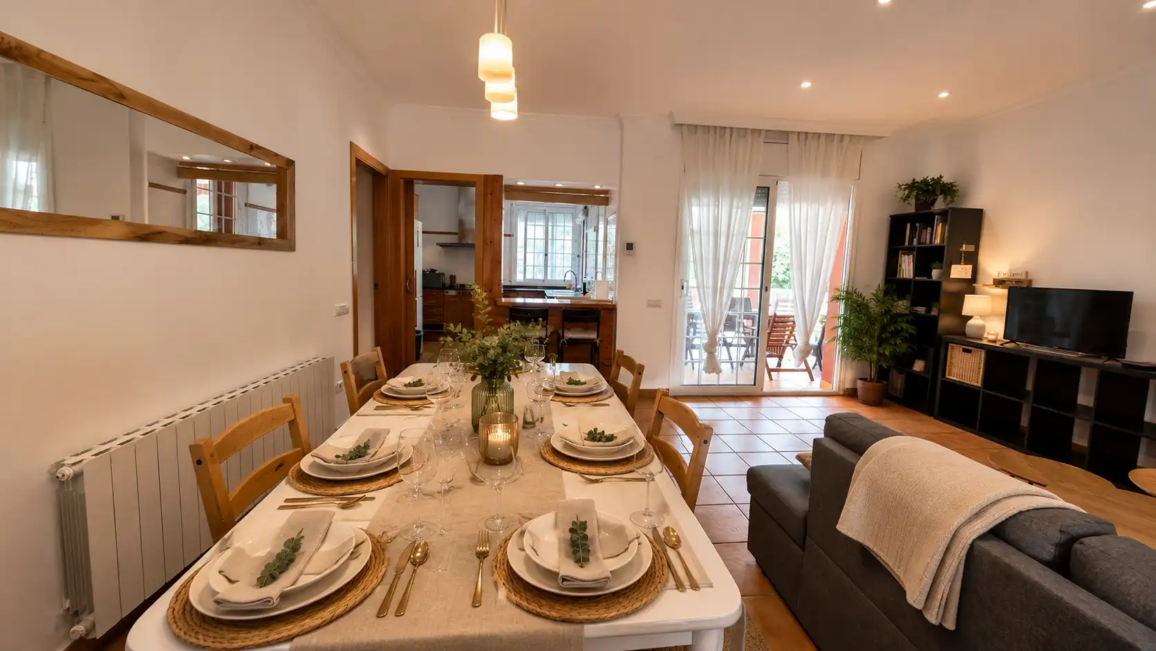 Menjador de Casa o xalet de lloguer en El Vendrell amb Calefacció, Jardí privat i Parquet