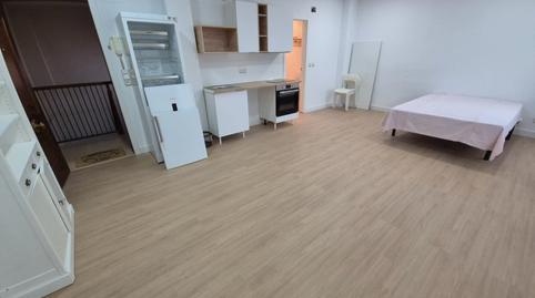 Foto 3 de Piso de alquiler en Reina Victoria - Miguel Hernández, Alicante