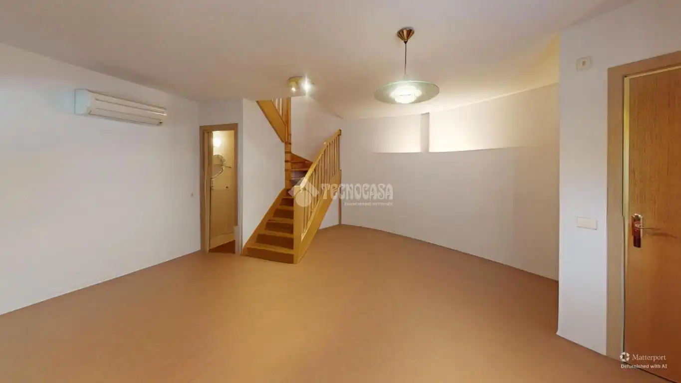 Maison jumelée avec terrasse à vendre à Torrelaguna