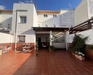Exterior view of Single-family semi-detached for sale in  Córdoba Capital  with Air Conditioner, Heating and Terrace