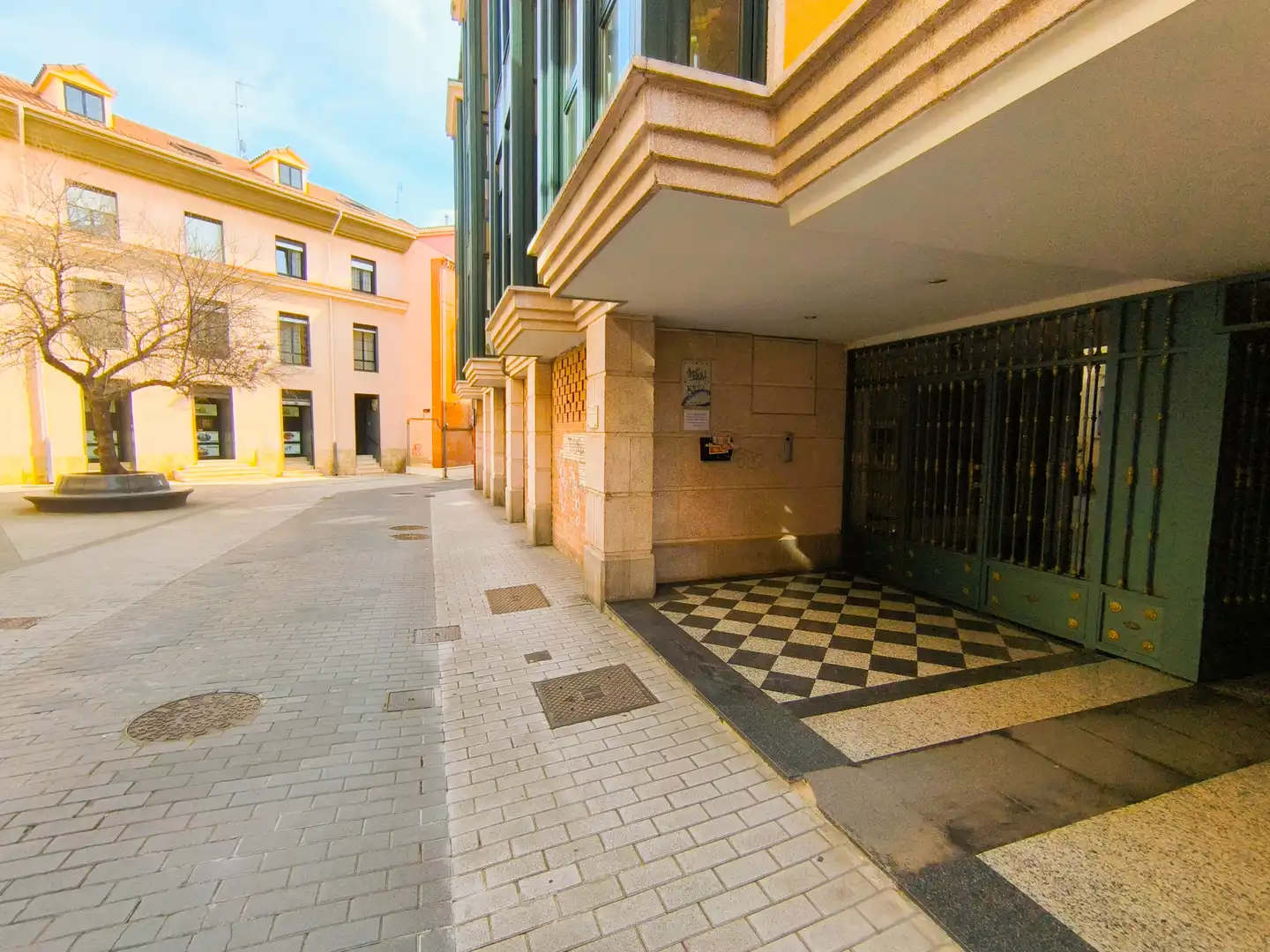 Vista exterior de Garatge en venda en Palencia