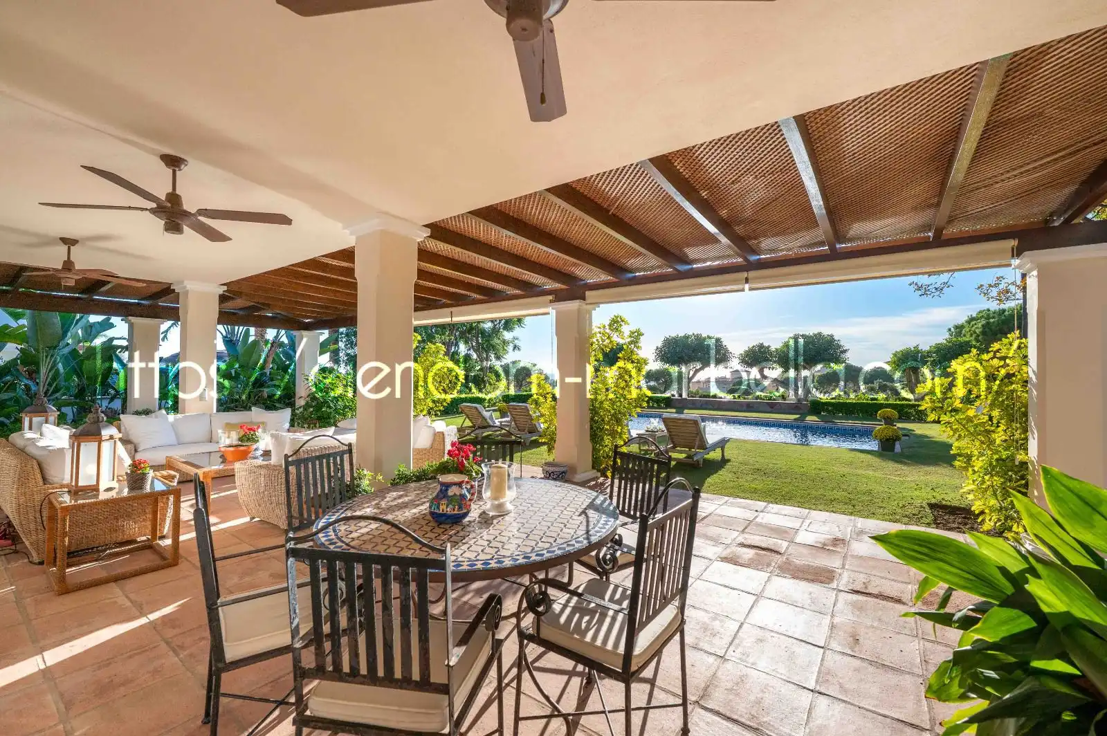 Garten von Haus oder Chalet zum Verkauf in Marbella mit Klimaanlage, Heizung und Privatgarten