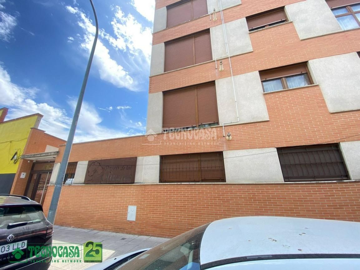 Pis en venda a Ctra. de Carrión, El Torreón - Los Ángeles - El Pilar