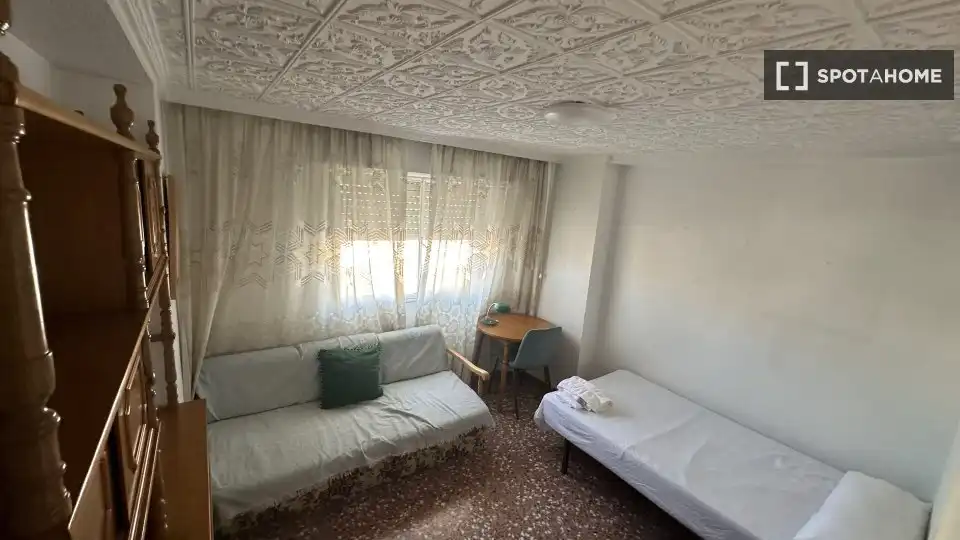 Room in Alameda