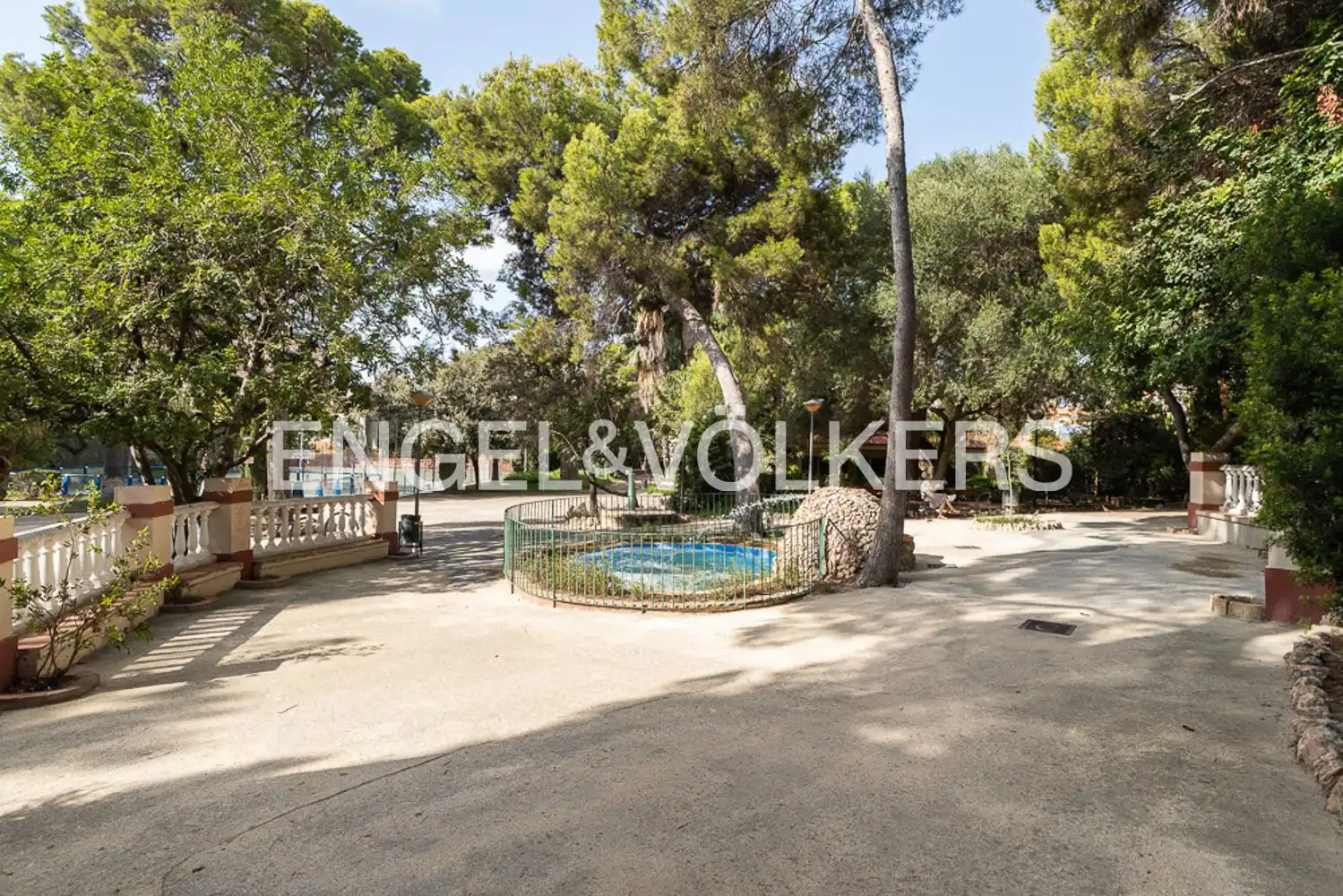 Adossat amb piscina en venda a El Castell, imagen 60