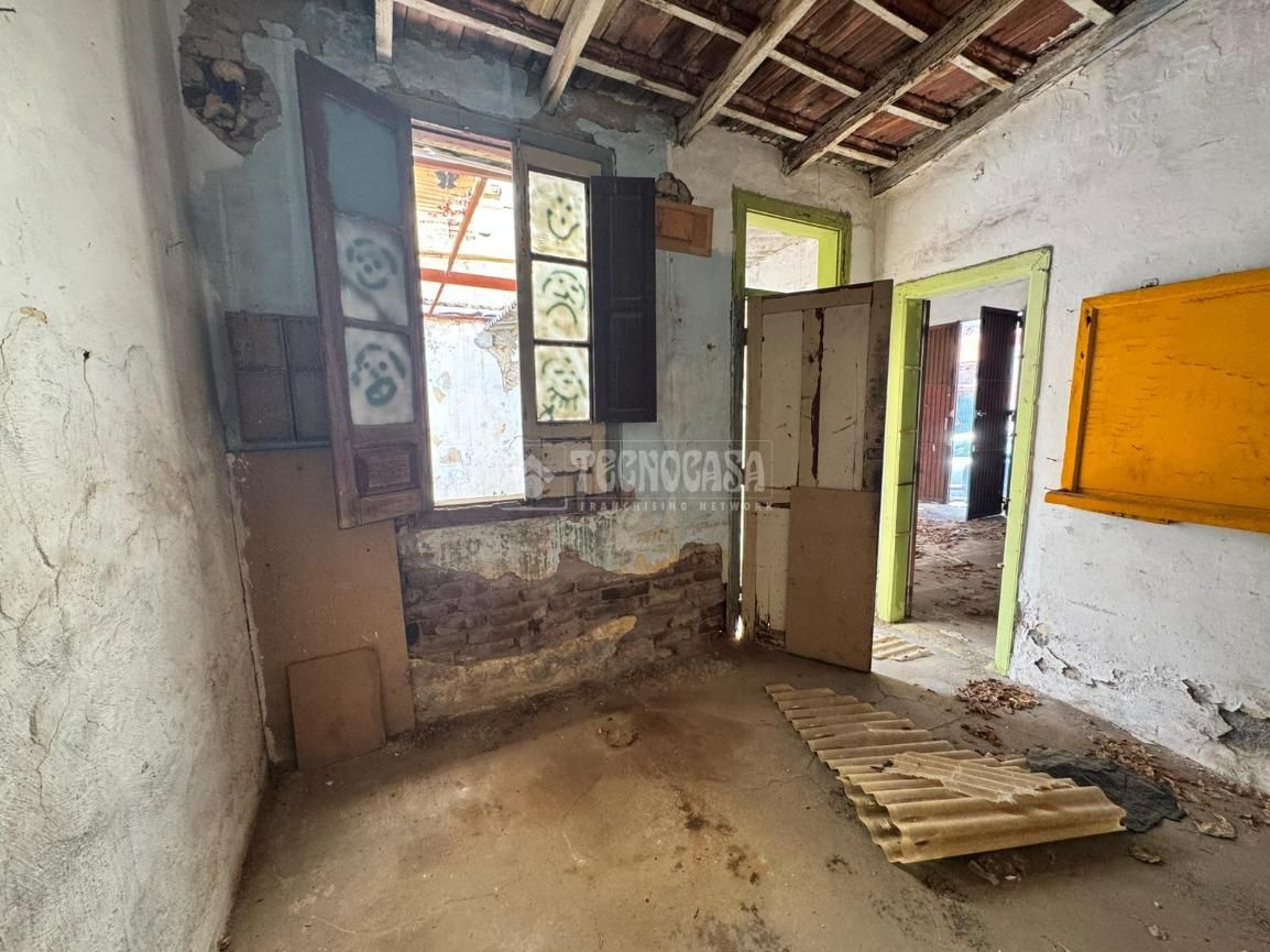 Single-family semi-detached for sale in Villa Ascensión - El Perú - Cruz del Señor