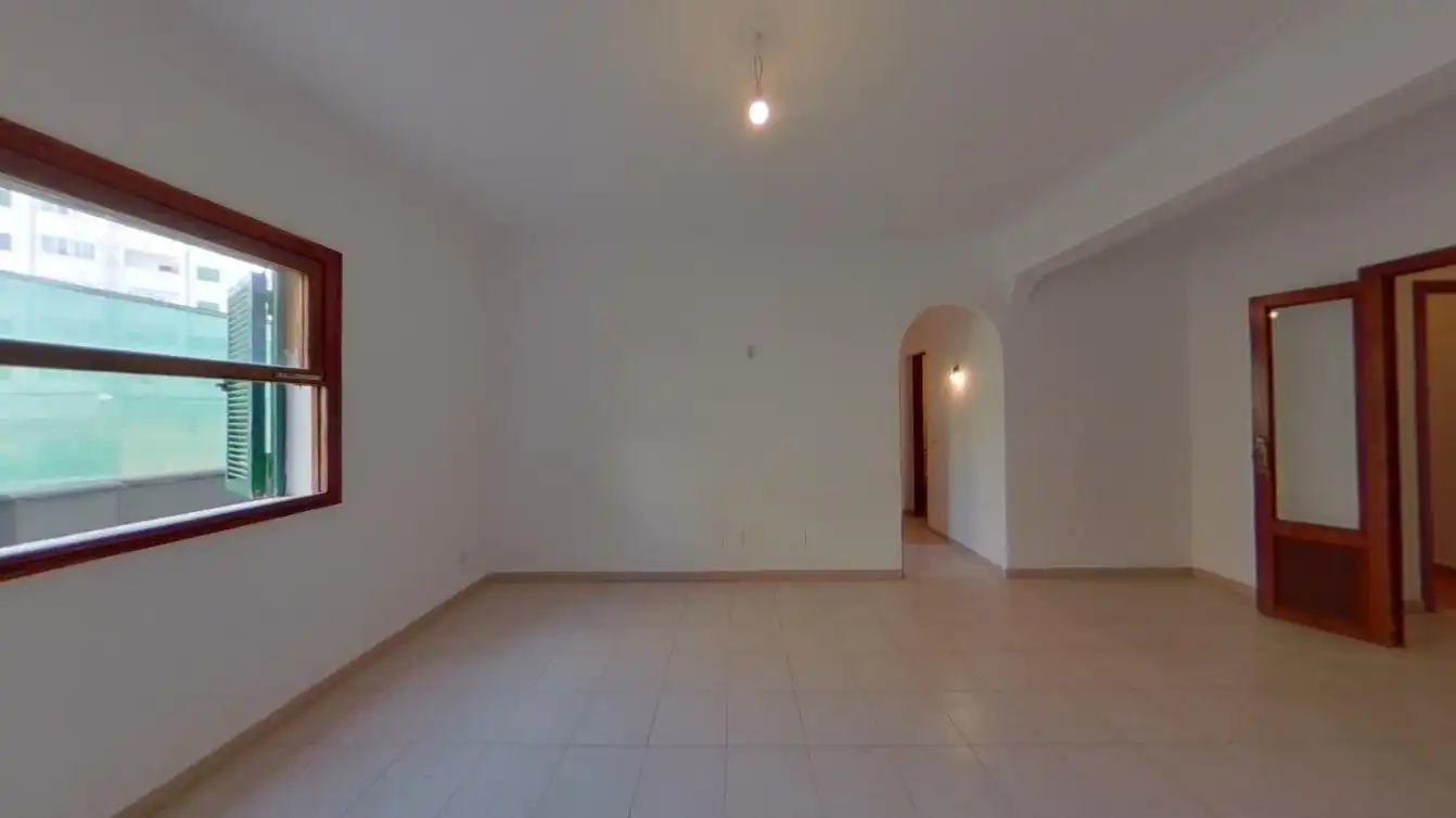 Piso en venta en C/ Benet Pons i Fabregues, imagen 2