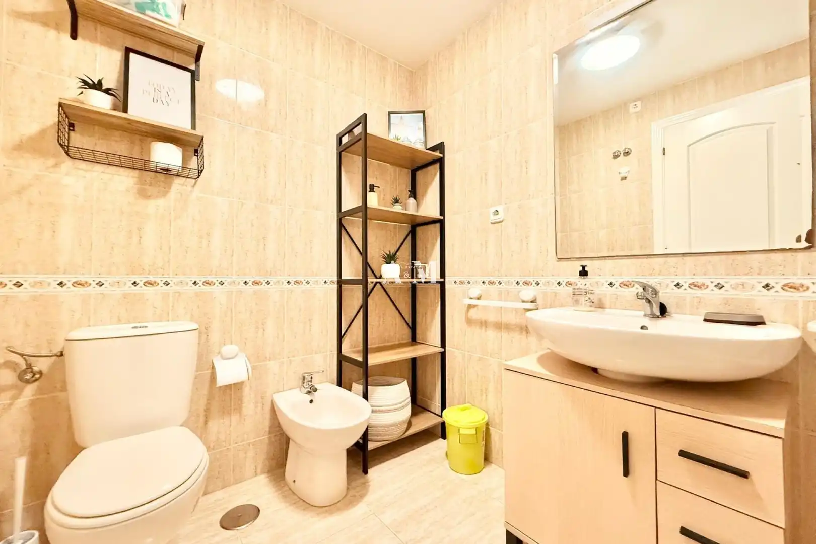 Badezimmer von Wohnung zur Miete in Playa de las Gaviotas - El Pedrucho