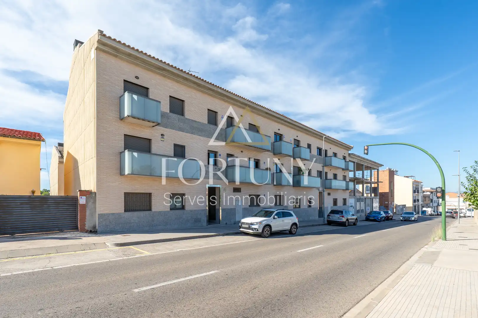 Flat with terrace for sale in Els Pallaresos, imagen 2