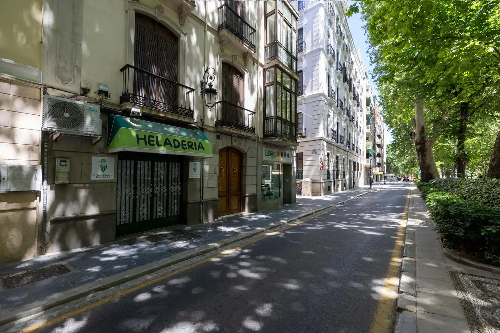 Business premises for transfer in Calle CARRERA DE LA VIRGEN 17, imagen 16