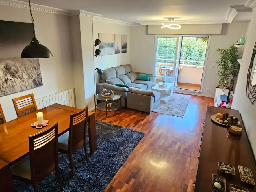 Living room of Flat for sale in Loiu  with Heating, Parquet flooring and Terrace