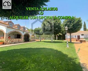 Jardí de Casa o xalet en venda en Ciudad Real Capital amb Aire condicionat, Terrassa i Piscina