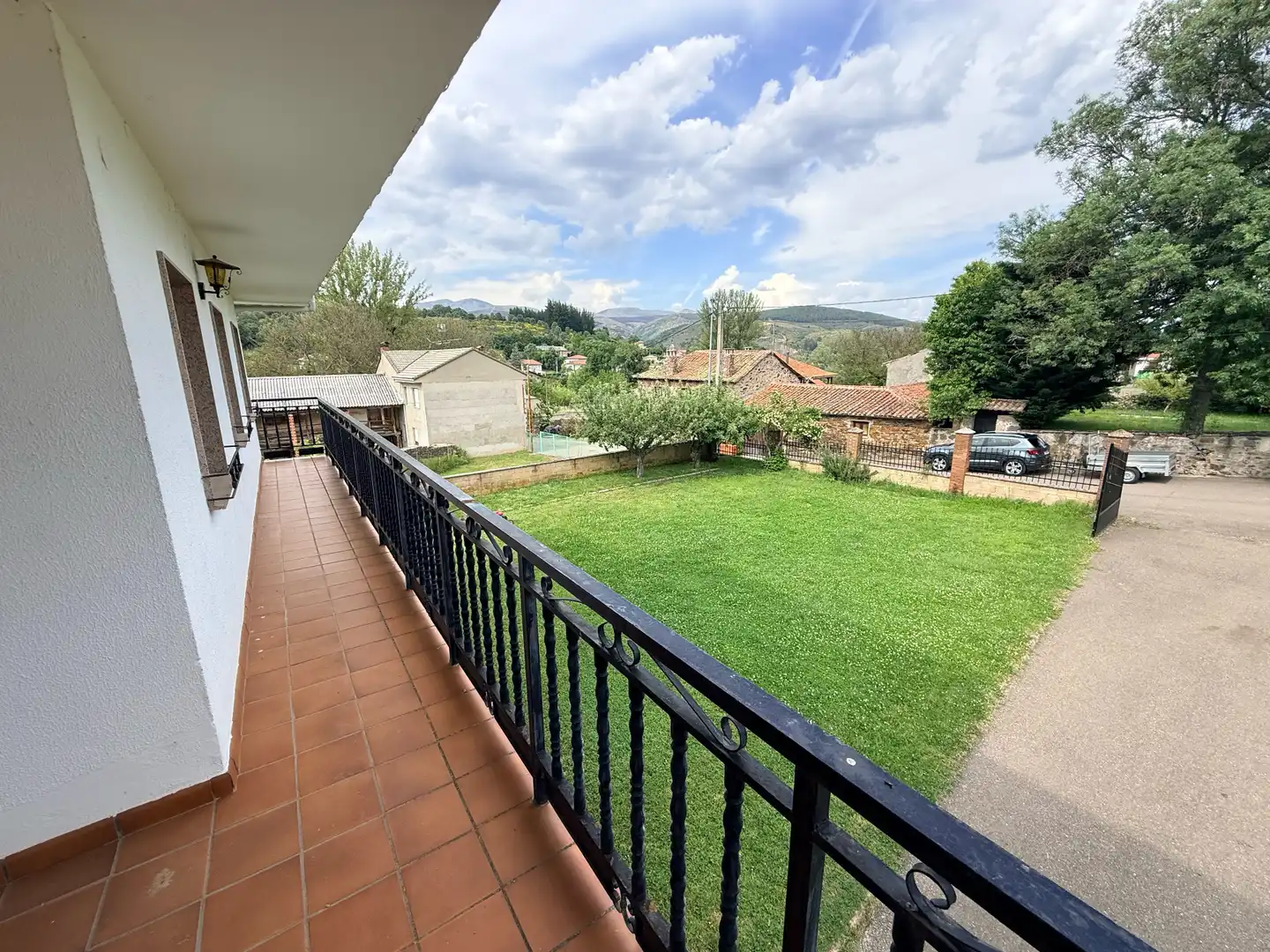 Terraza de Casa o chalet en venta en Soto y Amío con Calefacción, Jardín privado y Parquet