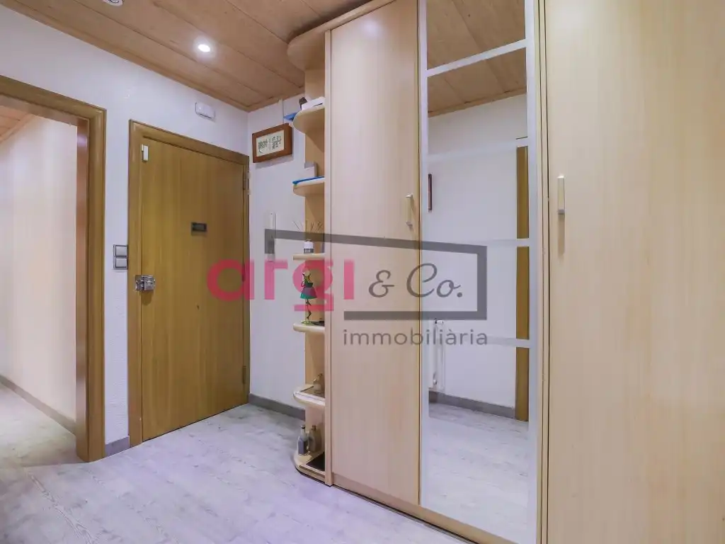 Piso en venta en Viladecans