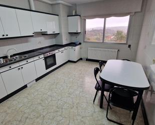 Kitchen of Flat to rent in Santiago de Compostela 