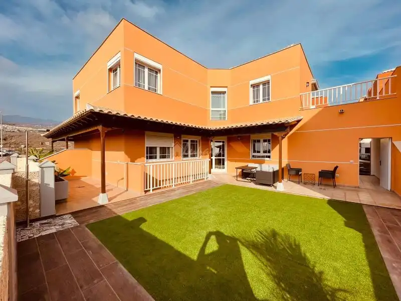 Casa en venta en Los Cristianos