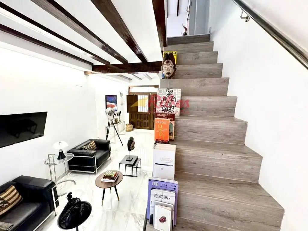 Detached homes for sale in Cullera