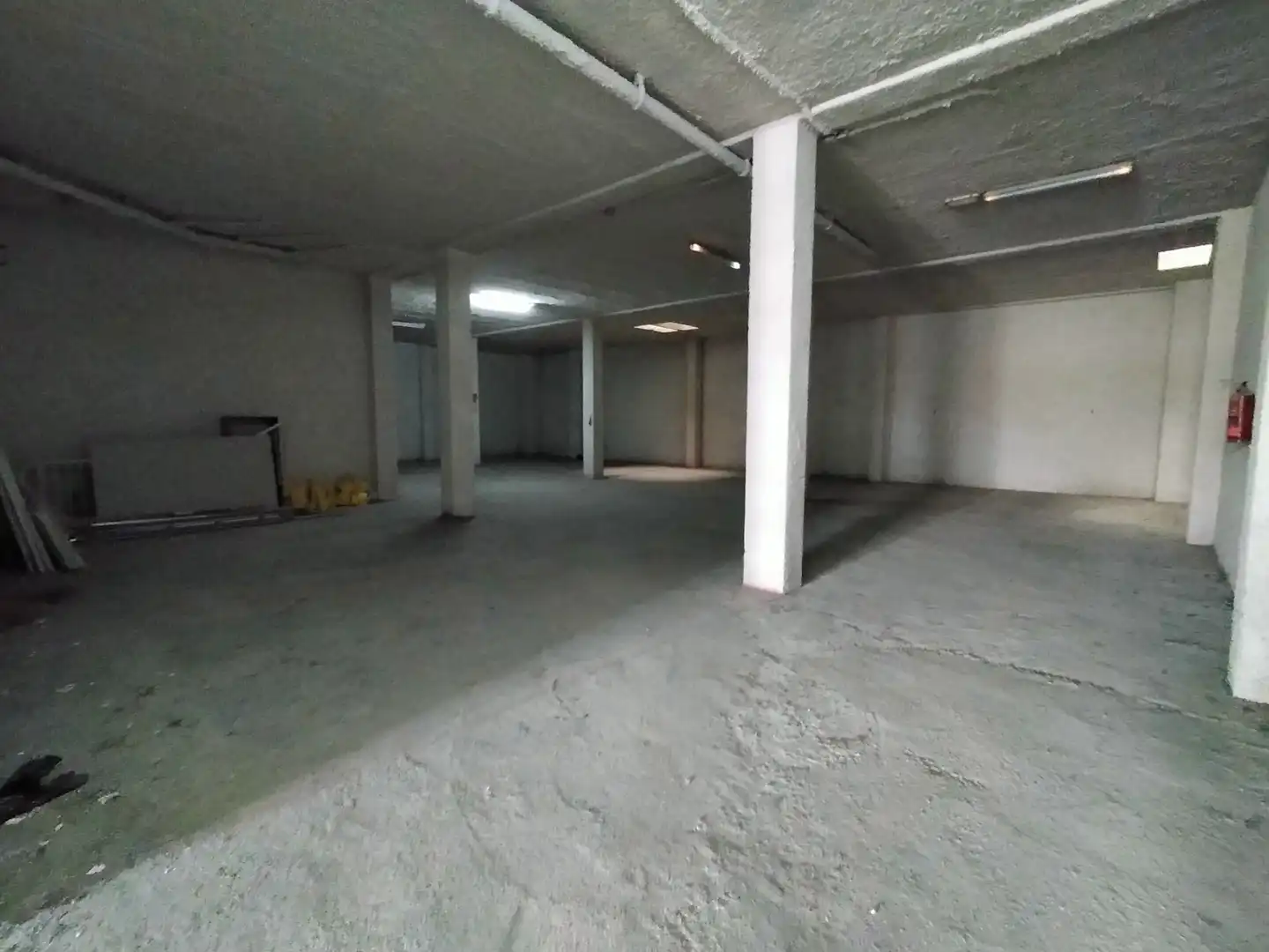 Business premises to rent in Carrer Reis Catòlics 44, imagen 2