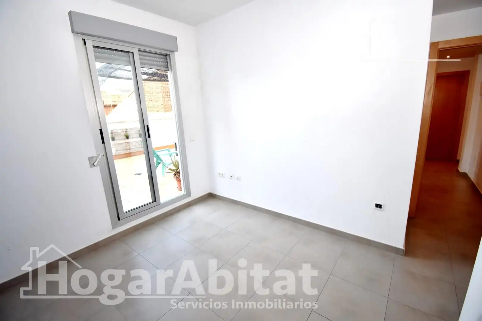 Schlafzimmer von Wohnung zum Verkauf in Massanassa mit Klimaanlage, Heizung und Terrasse