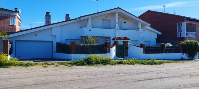 Casa-chalet en Venta en Calle López Ossorio, 19 en Medina del Campo