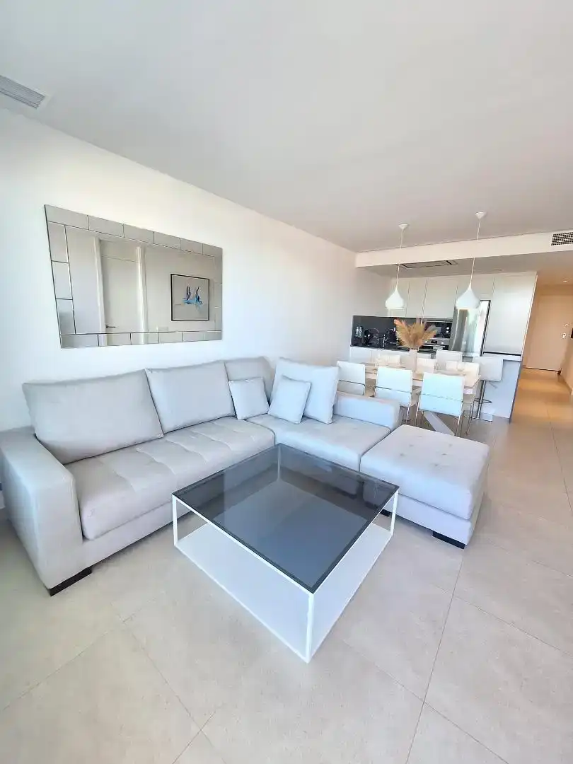 Sala d'estar de Apartament de lloguer en Dénia amb Aire condicionat i Piscina