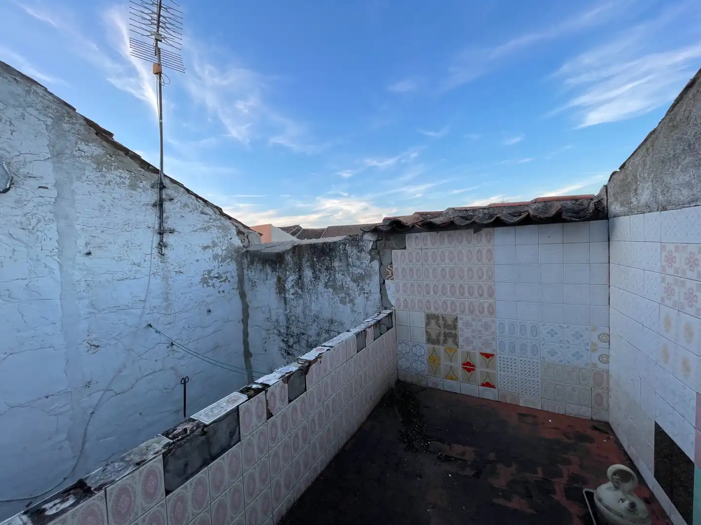 Vista exterior de Finca rústica en venda en Bernardos amb Terrassa i Moblat