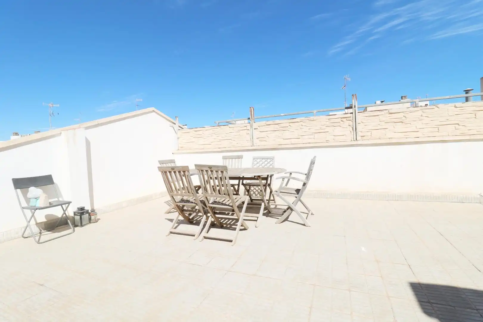 Flat with terrace for sale in Elche ciudad