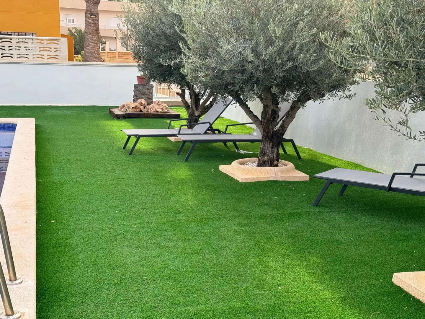 Terraza de Planta baja de alquiler en El Campello con Aire acondicionado, Calefacción y Jardín privado