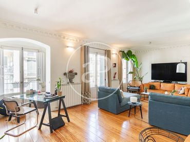 Piso con balcón en venta en Calle de Lagasca