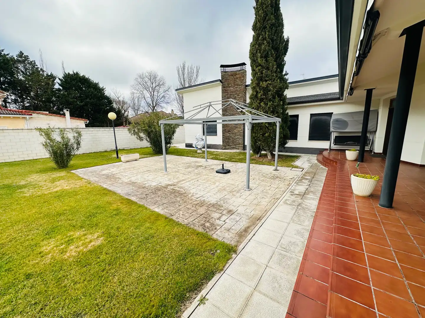 Jardín de Casa o chalet en venta en Mojados con Calefacción, Jardín privado y Terraza