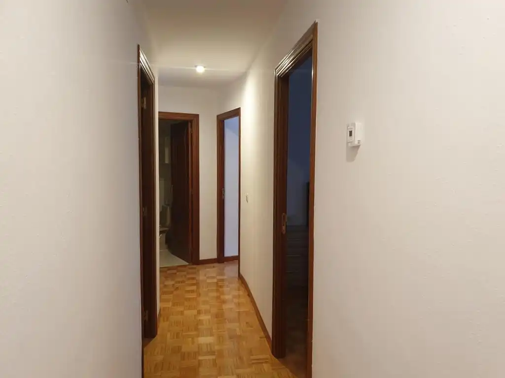Wohnung zur untervermieten in Ourense Capital  mit Heizung, Parkett und Balkon