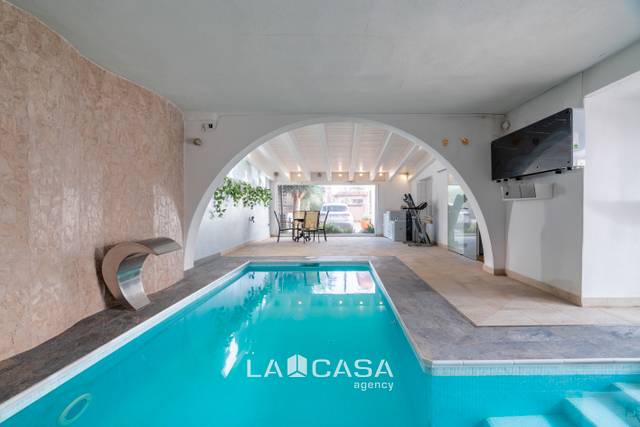 Casa-chalet en Venta en Avinguda de la Platja en Lluminetes