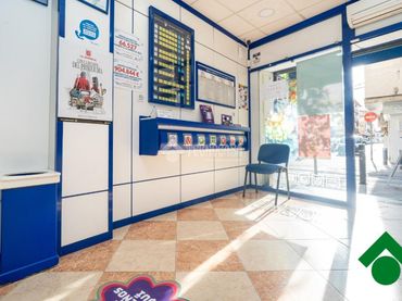 Casa amb balcó en venda a Huétor Tájar