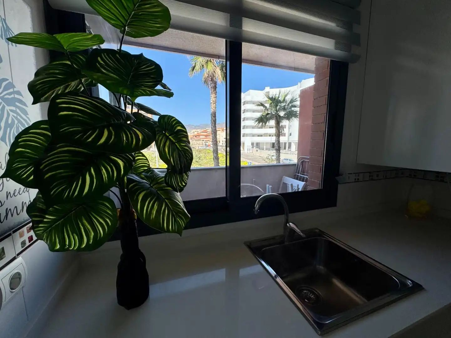 Vista exterior de Piso en venta en Roquetas de Mar con Aire acondicionado, Calefacción y Terraza