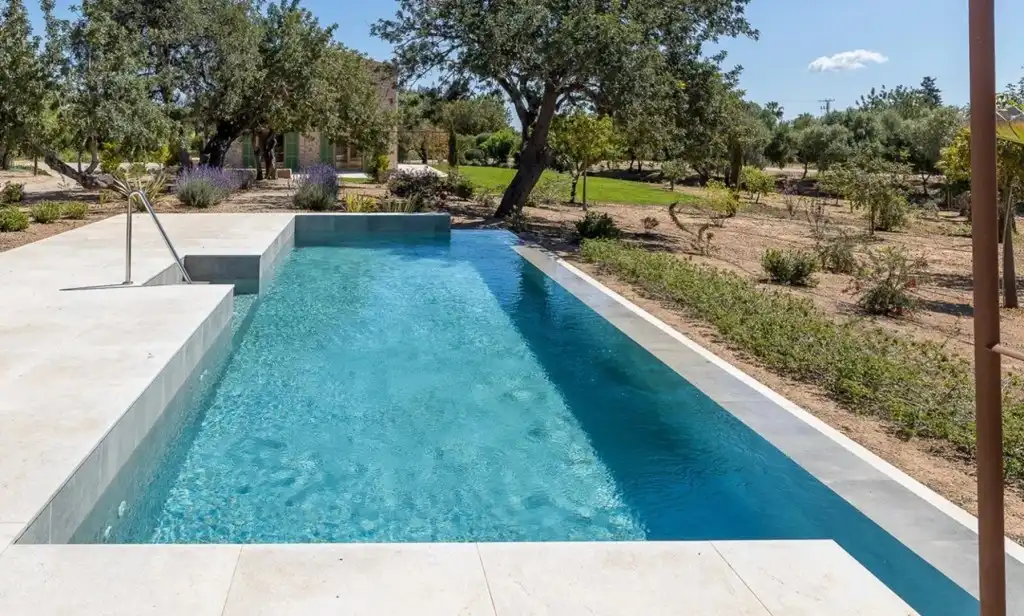 Maison rustique avec piscine à vendre à Alaró