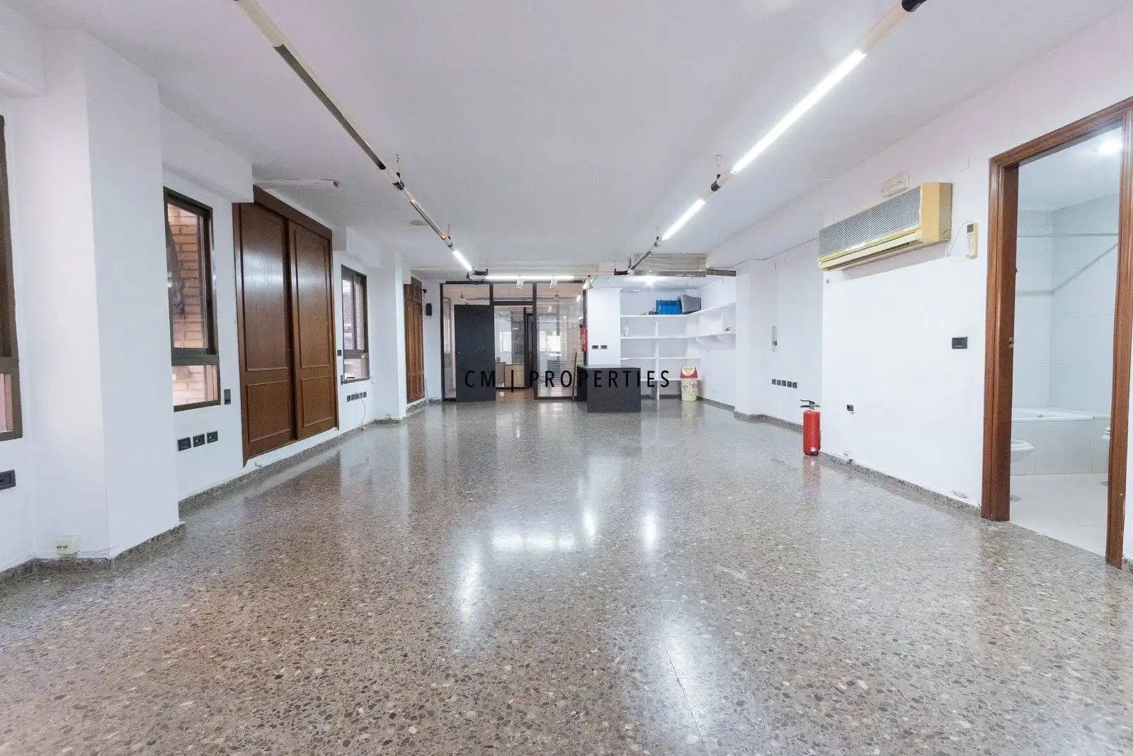 Oficina en venda en Sagunto / Sagunt amb Aire condicionat i Calefacció