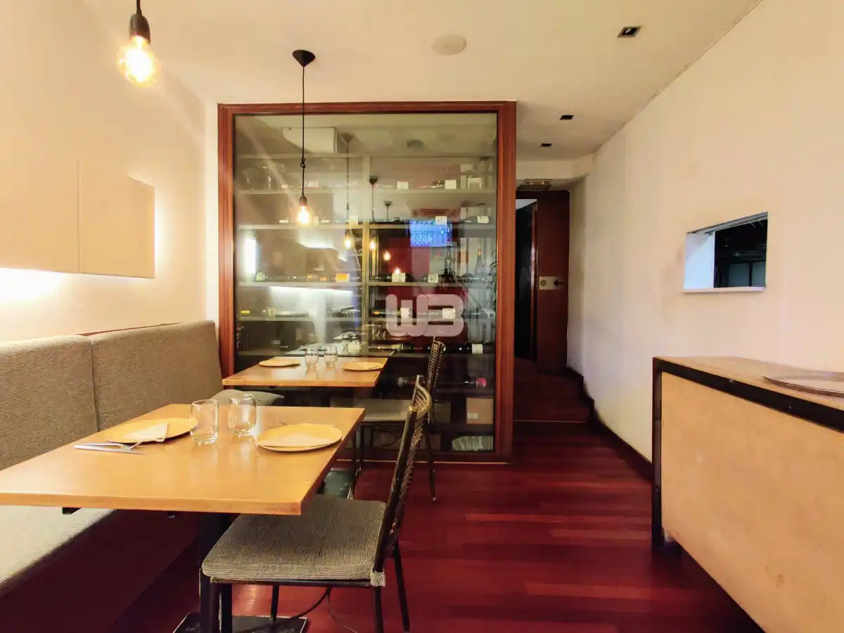 Business premises for transfer in Carrer de Bailèn, imagen 7