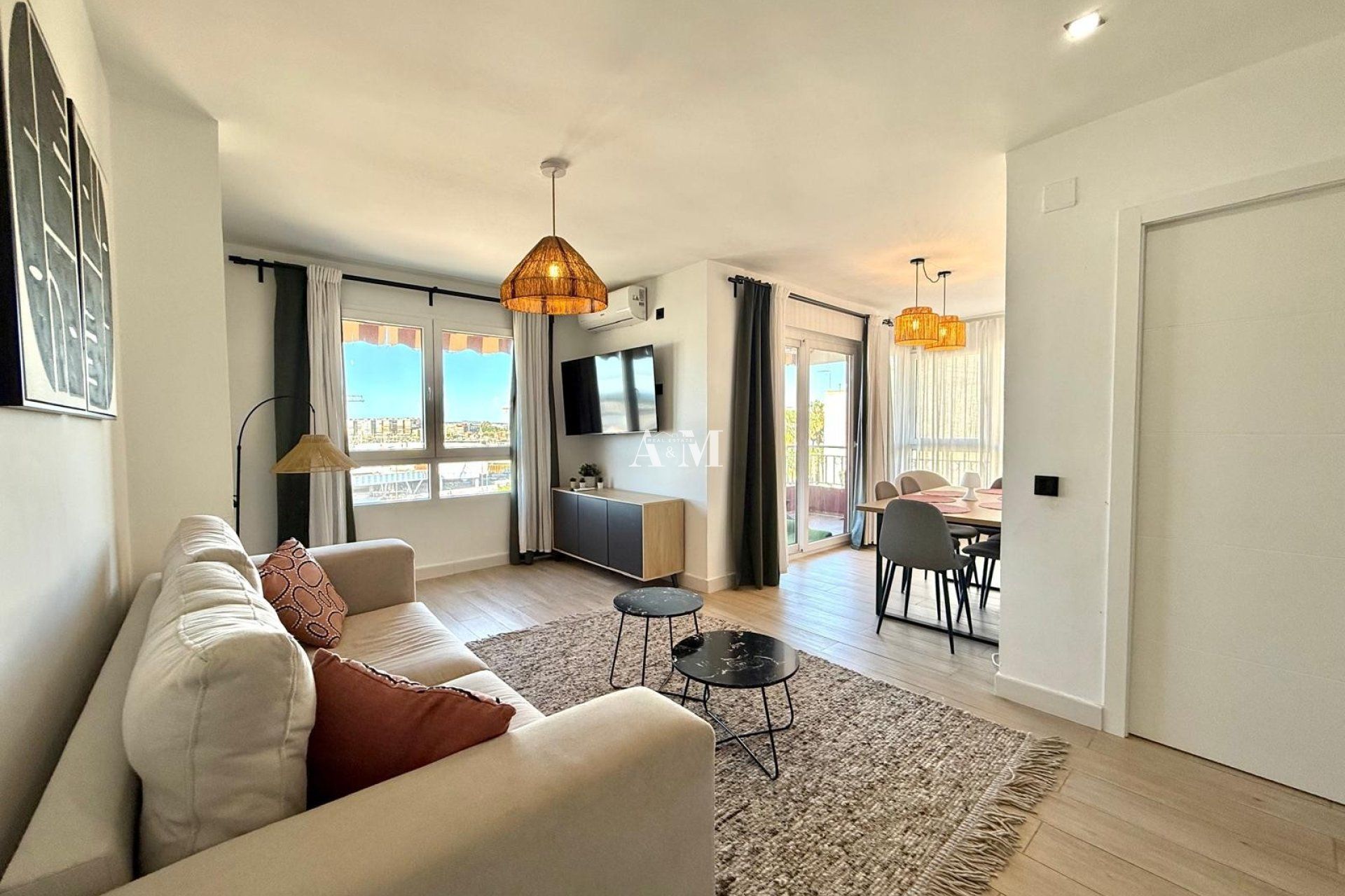 Living room of Apartment for rent in Torrevieja  with Air Conditioner, Heating and Terrace