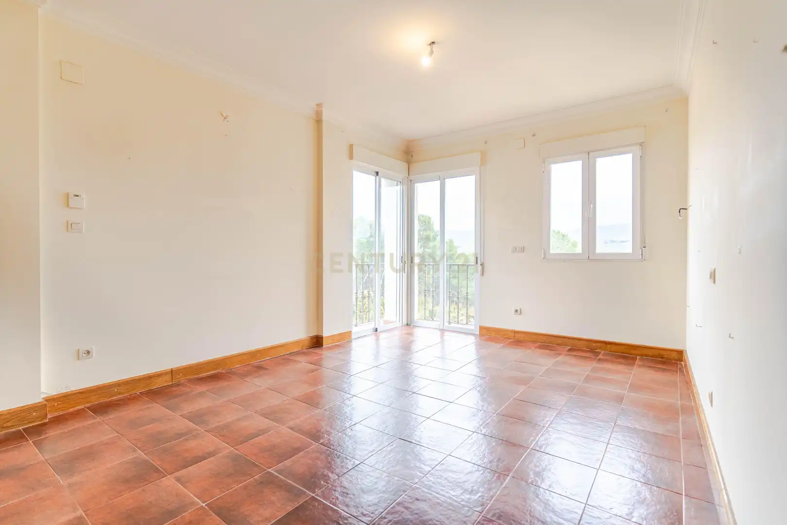 Sala de estar de Casa o chalet en venta en Albolote con Aire acondicionado, Trastero y Piscina