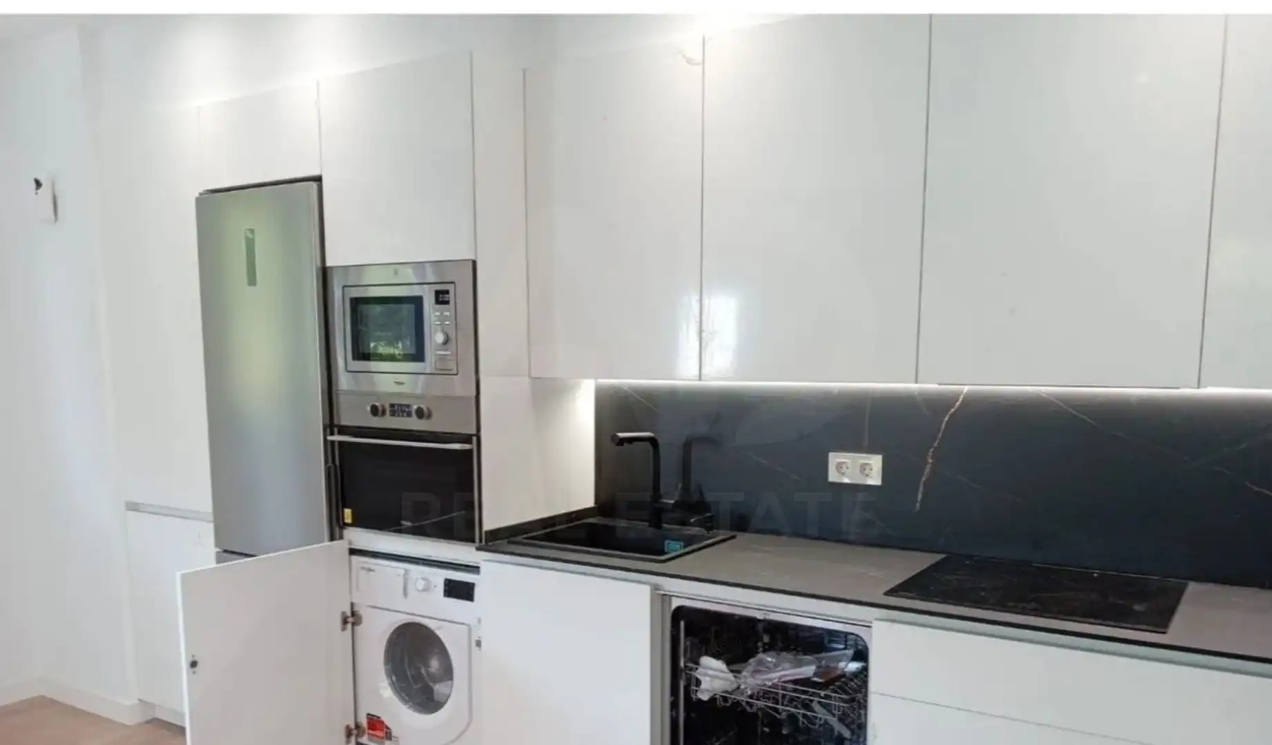 Küche von Wohnung zum Verkauf in Donostia - San Sebastián  mit Heizung