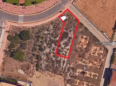 Terreno residencial en venta en Avenida Jaime I 30