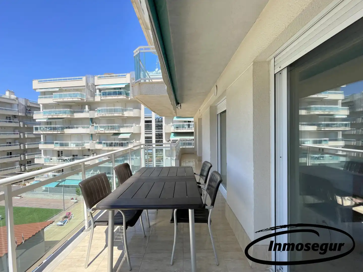 Terraza de Piso en venta en Salou con Calefacción, Terraza y Amueblado